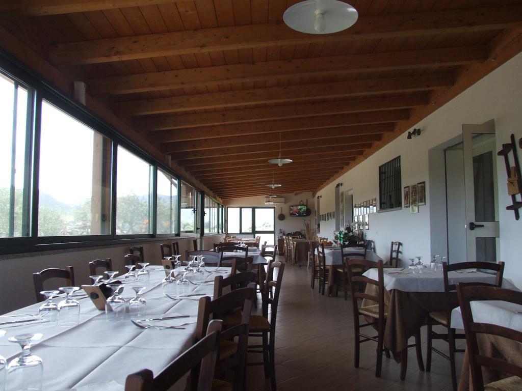 Agriturismo Locoe Oliena Εξωτερικό φωτογραφία