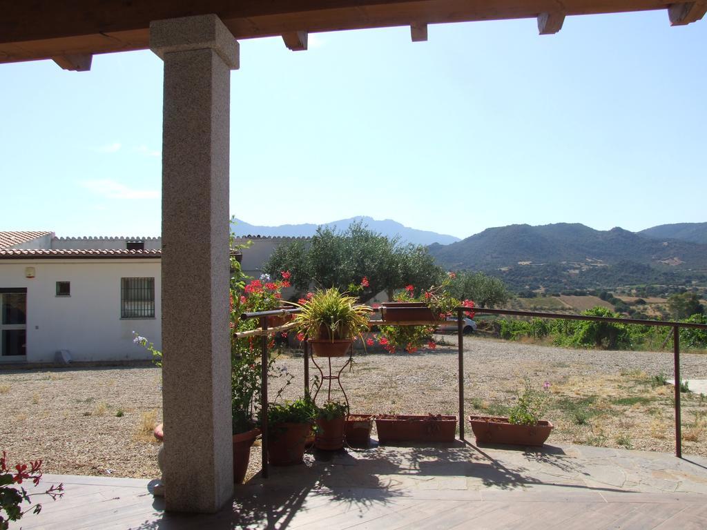 Agriturismo Locoe Oliena Εξωτερικό φωτογραφία