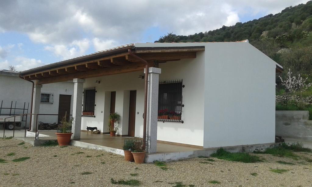 Agriturismo Locoe Oliena Εξωτερικό φωτογραφία